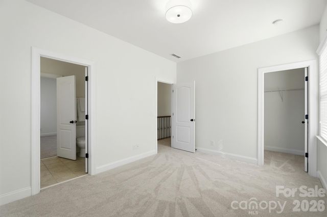 10544 Royal Winchester Drive, Charlotte, NC 28277