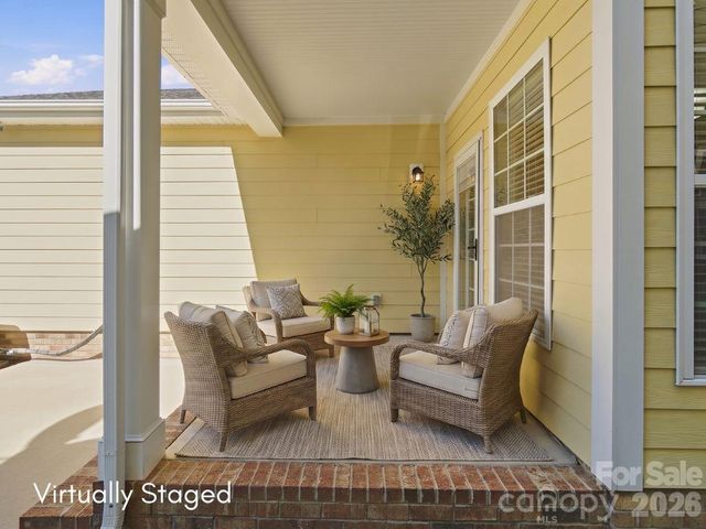 10544 Royal Winchester Drive, Charlotte, NC 28277