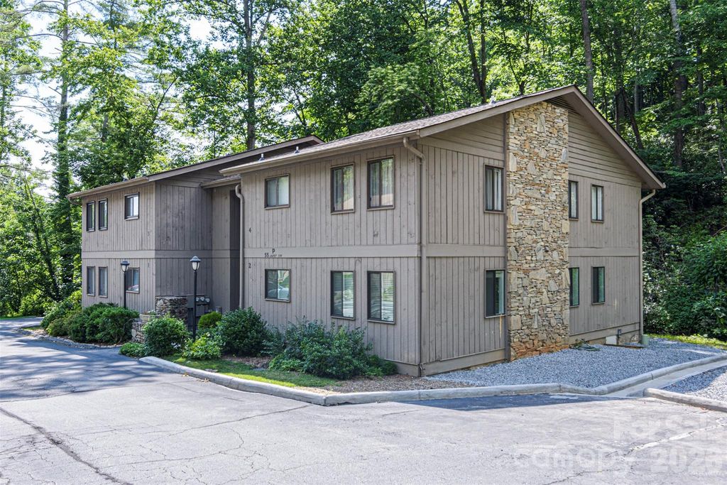 55 Lake Drive P2, Laurel Park, NC 28739