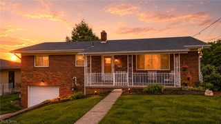 302 Leonard Avenue, Wintersville, OH 43953