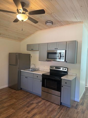 749 Brookside Drive, Defuniak Springs, FL 32433