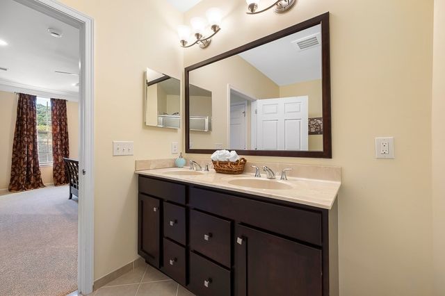 2109 Simeon Howard Way 2109, Westborough, MA 01581