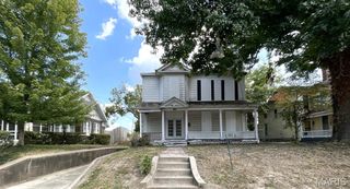1121 State Street, Alton, IL 62002