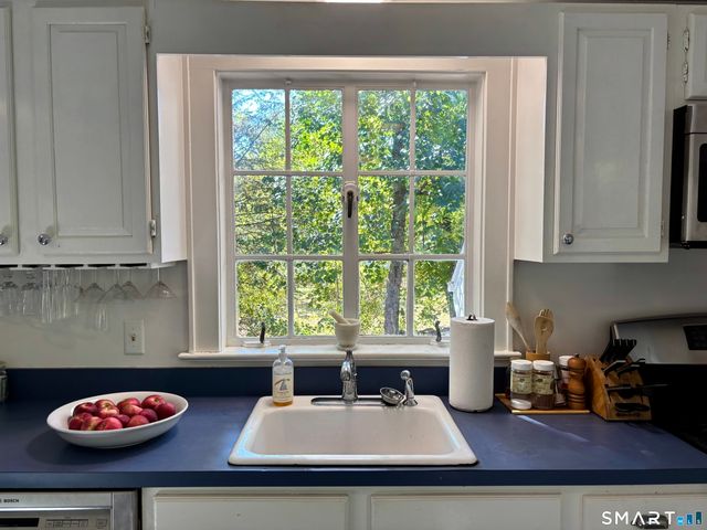 63 Kings Highway North, Westport, CT 06880