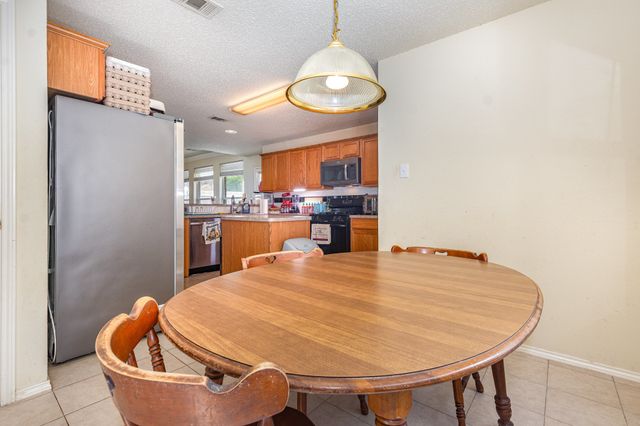 2114 Elm Falls Place, Mesquite, TX 75181