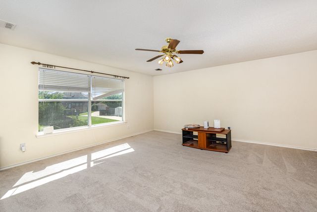 2114 Elm Falls Place, Mesquite, TX 75181
