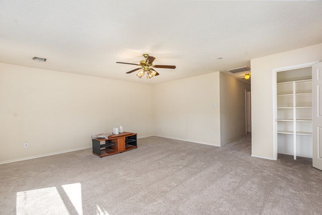 2114 Elm Falls Place, Mesquite, TX 75181