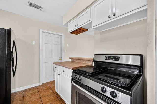 1230 Hopper Road, Houston, TX 77037