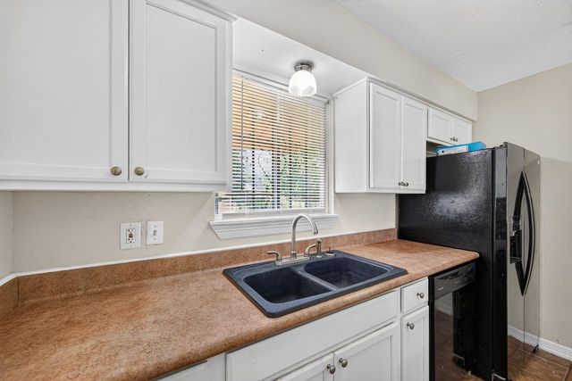 1230 Hopper Road, Houston, TX 77037