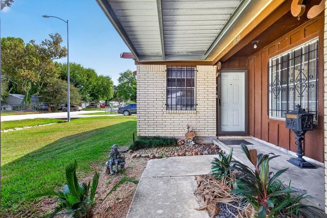 1230 Hopper Road, Houston, TX 77037