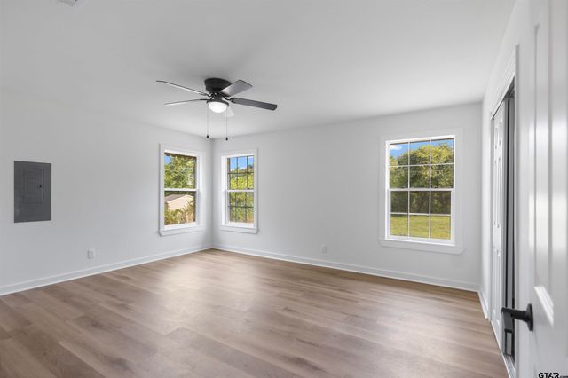 798 Mallory St, Lindale, TX 75771