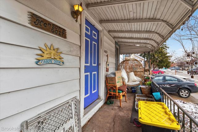 6027 Peck Avenue, Warren, MI 48092