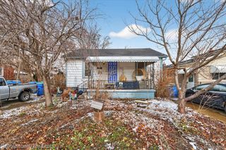 6027 Peck Avenue, Warren, MI 48092