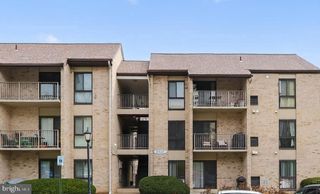 6137 EDSALL RD #I, Alexandria, VA 22304