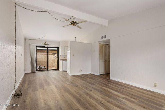 1320 E BETHANY HOME Road 77, Phoenix, AZ 85014