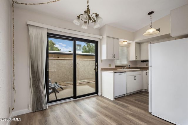 1320 E BETHANY HOME Road 77, Phoenix, AZ 85014