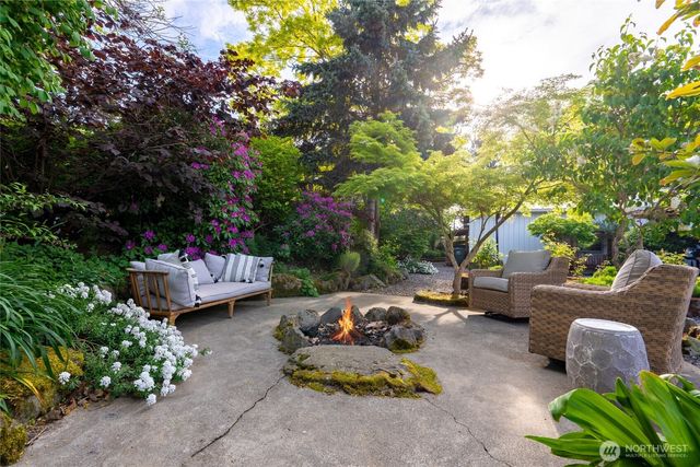 1905 Mt Baker Highway, Bellingham, WA 98226