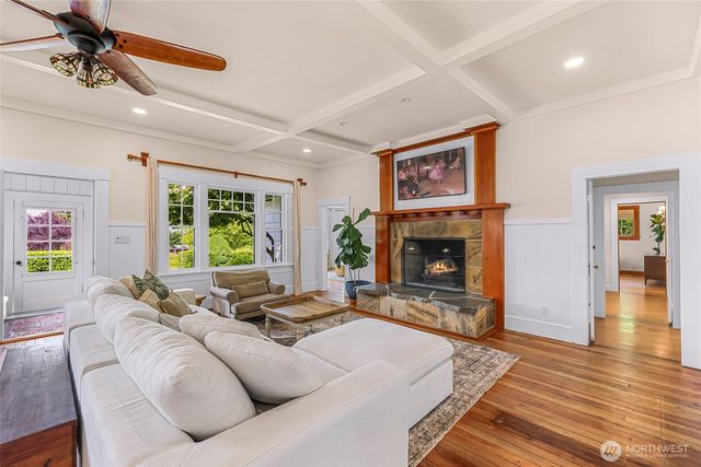 1905 Mt Baker Highway, Bellingham, WA 98226