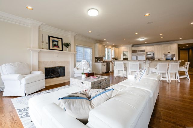 68 Chenal Circle, Little Rock, AR 72223