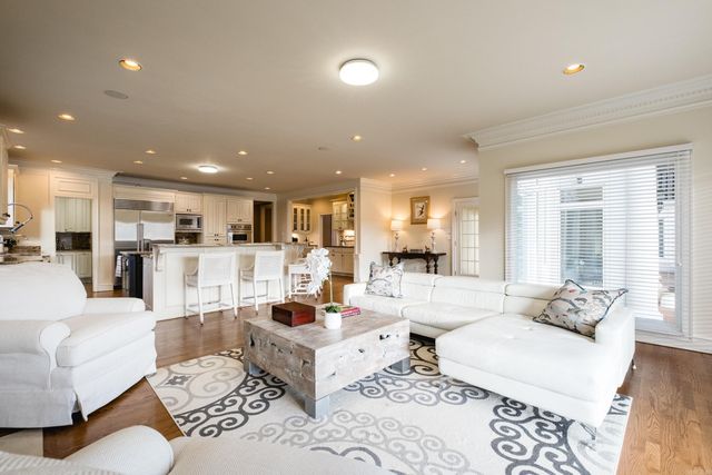 68 Chenal Circle, Little Rock, AR 72223