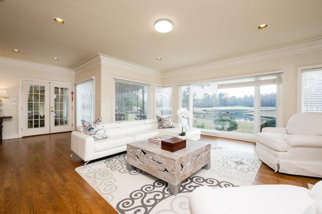 68 Chenal Circle, Little Rock, AR 72223