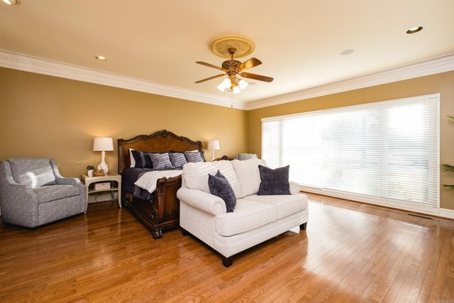 68 Chenal Circle, Little Rock, AR 72223