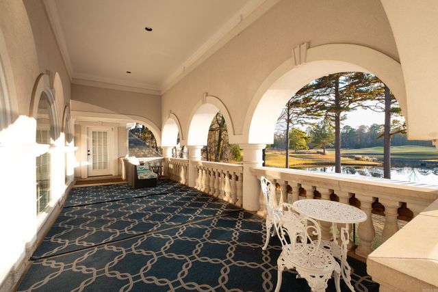 68 Chenal Circle, Little Rock, AR 72223