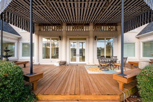 68 Chenal Circle, Little Rock, AR 72223