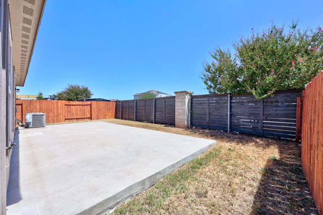 161 Proclamation Ave, Liberty Hill, TX 78642
