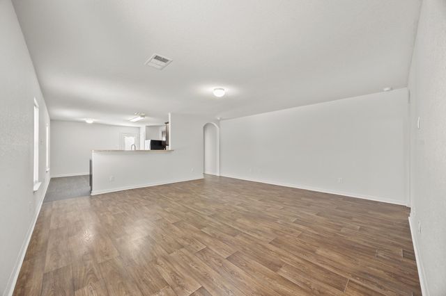 161 Proclamation Ave, Liberty Hill, TX 78642