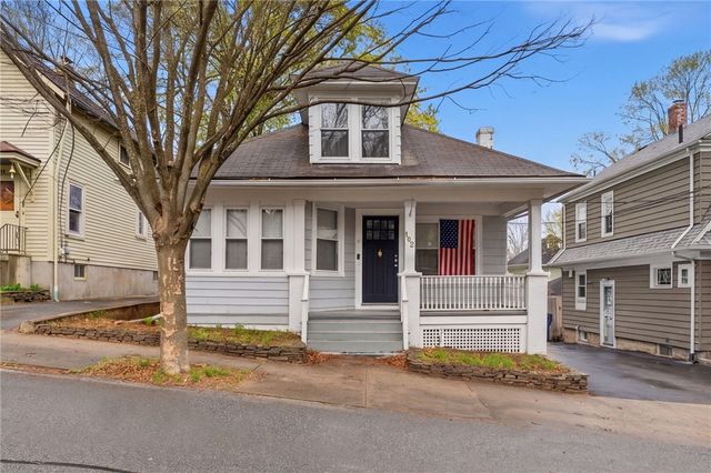 102 Overhill Road, Providence, RI 02906