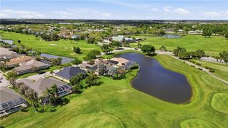1360 S Village Square, Vero Beach, FL 32966
