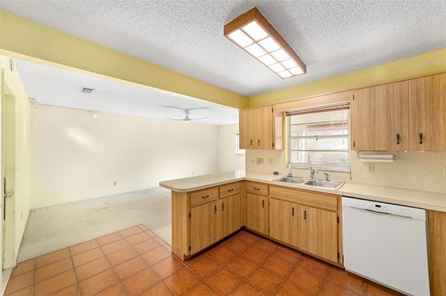 9371 SW 82ND TERRACE E, Ocala, FL 34481