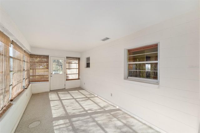 9371 SW 82ND TERRACE E, Ocala, FL 34481