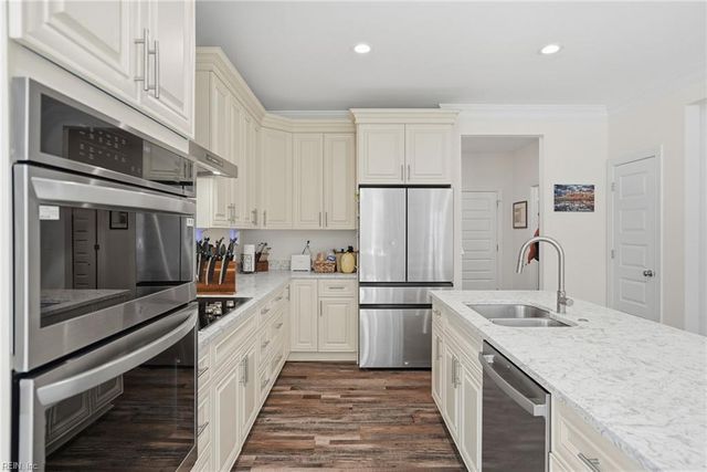 4 Martz CT, Cape Charles, VA 23310