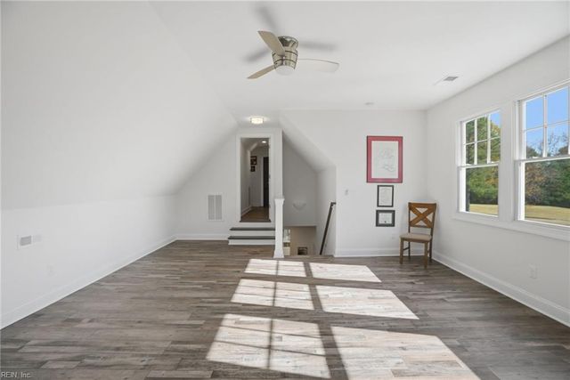 4 Martz CT, Cape Charles, VA 23310