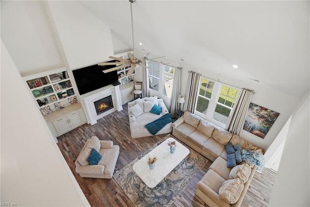 4 Martz CT, Cape Charles, VA 23310