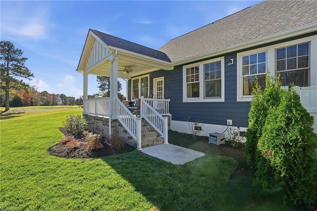 4 Martz CT, Cape Charles, VA 23310