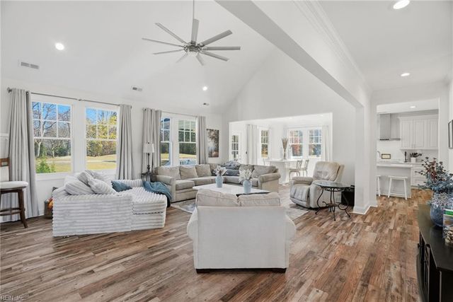 4 Martz CT, Cape Charles, VA 23310