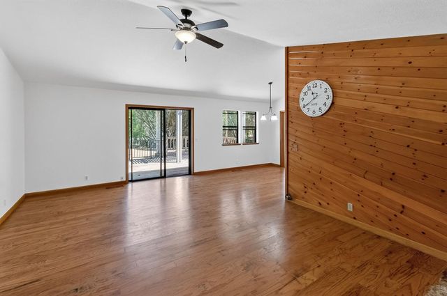 18018 Hummingbird Dr, Penn Valley, CA 95946