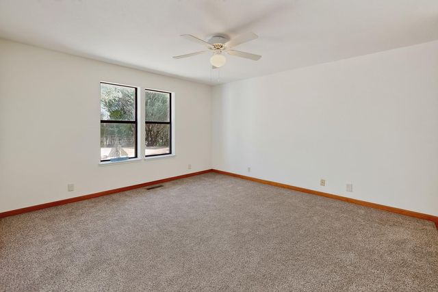 18018 Hummingbird Dr, Penn Valley, CA 95946