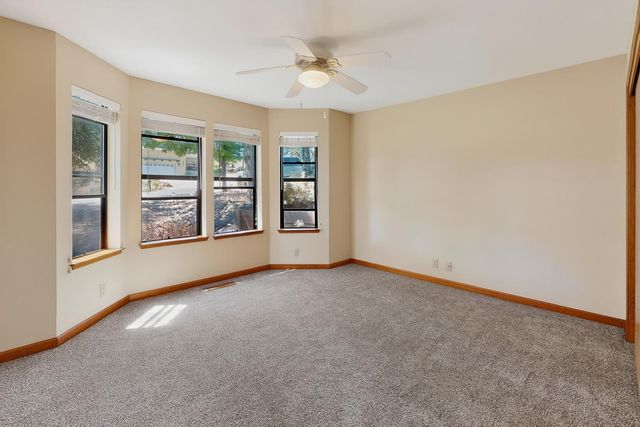 18018 Hummingbird Dr, Penn Valley, CA 95946