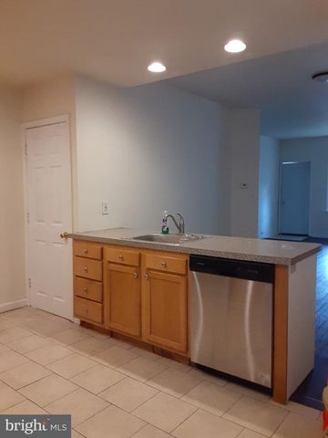 407 W 24TH ST, Wilmington, DE 19802