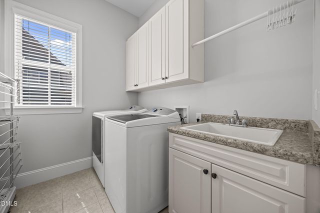 7011 Churchill Falls Place, Apex, NC 27539