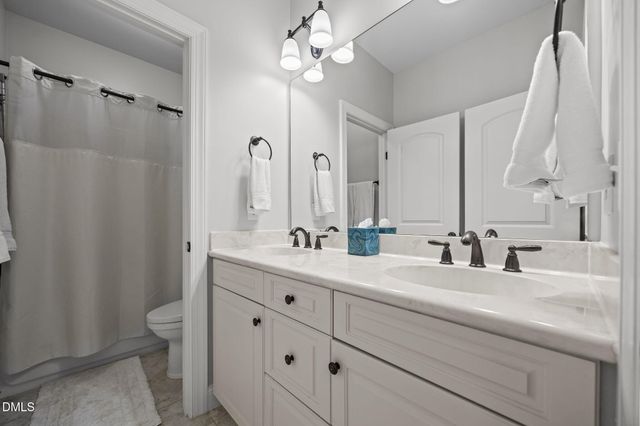 7011 Churchill Falls Place, Apex, NC 27539