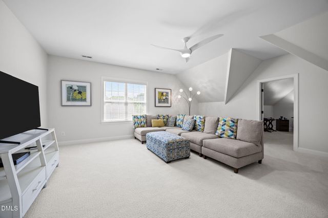 7011 Churchill Falls Place, Apex, NC 27539