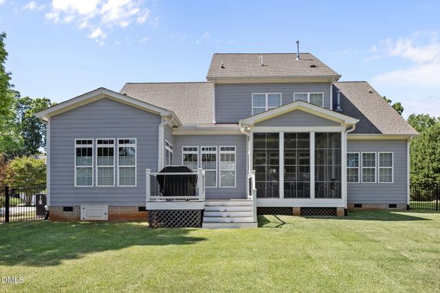 7011 Churchill Falls Place, Apex, NC 27539