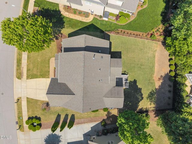 7011 Churchill Falls Place, Apex, NC 27539