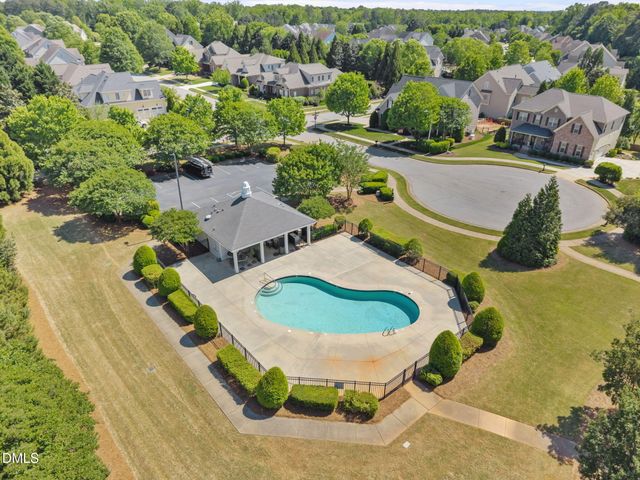 7011 Churchill Falls Place, Apex, NC 27539