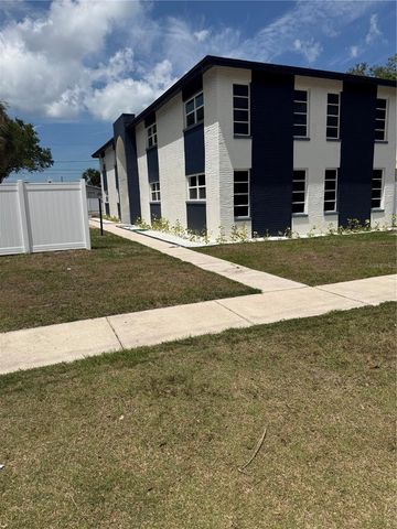 439 76TH AVENUE N, St Petersburg, FL 33702